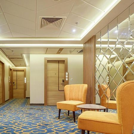 Hotel Four Element Варанаси Экстерьер фото